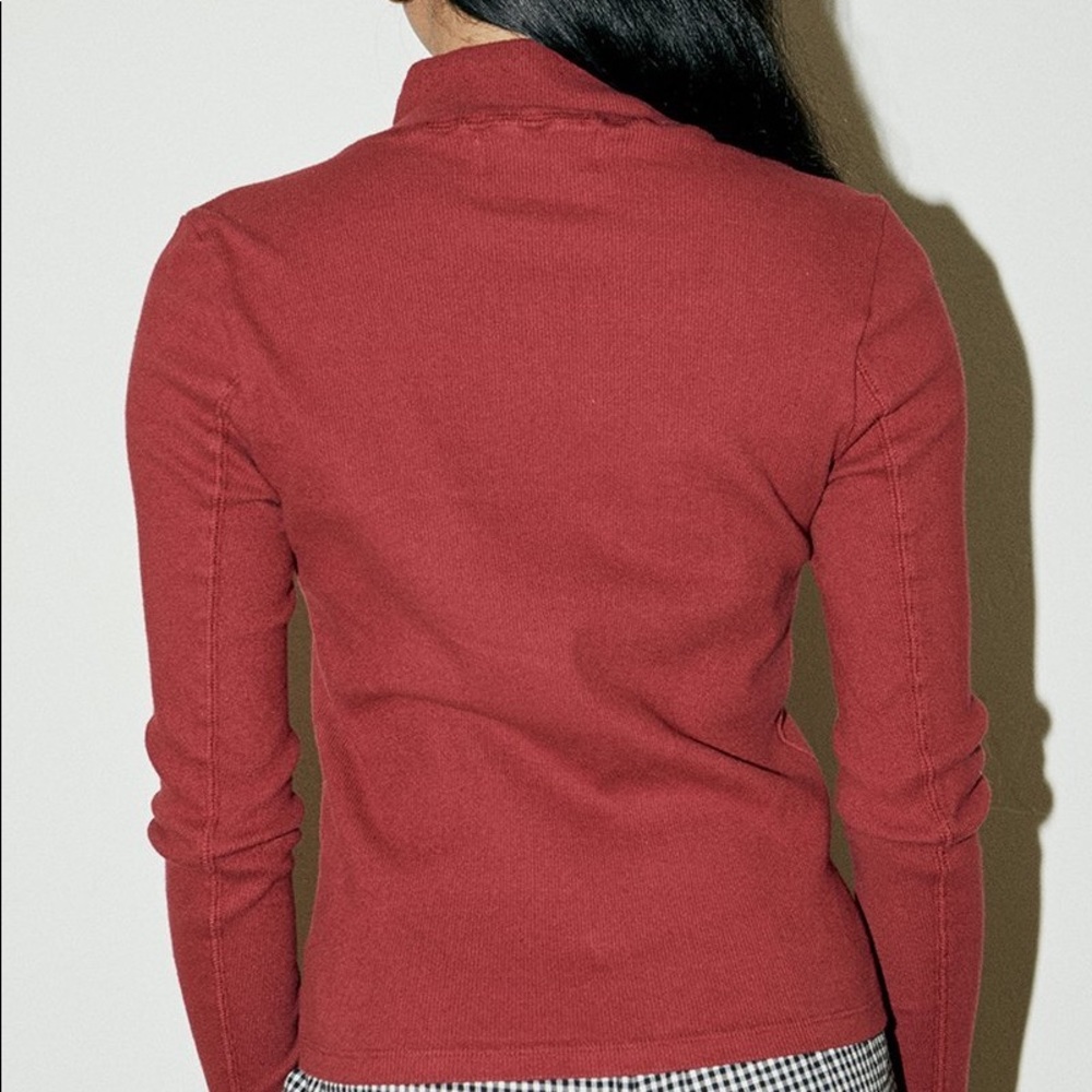 turtleneck - Picture 3 of 4